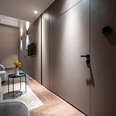 4 Season Cognetti Alojamento de Acomodação e Pequeno-almoço 3*