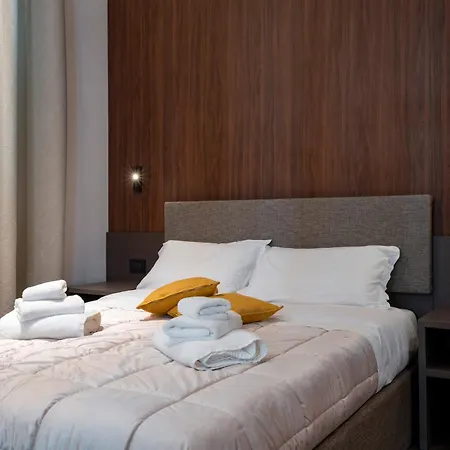 4 Season Cognetti Aparthotel Bari