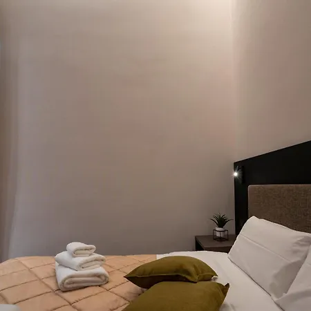 4 Season Cognetti Aparthotel Bari